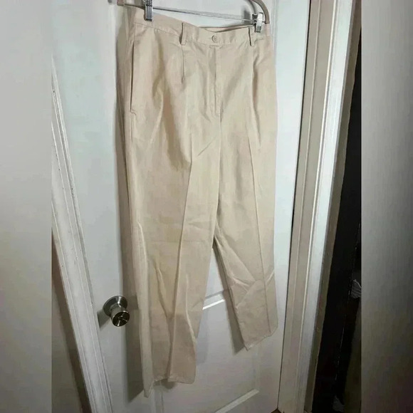 NWT Pendleton Women’s Khaki 100% Cotton Dress Pant Trousers - Size 12 - Picture 3 of 9